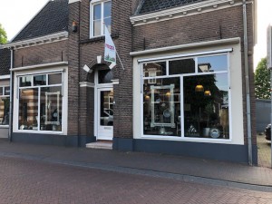 voorkant dorpsstraat